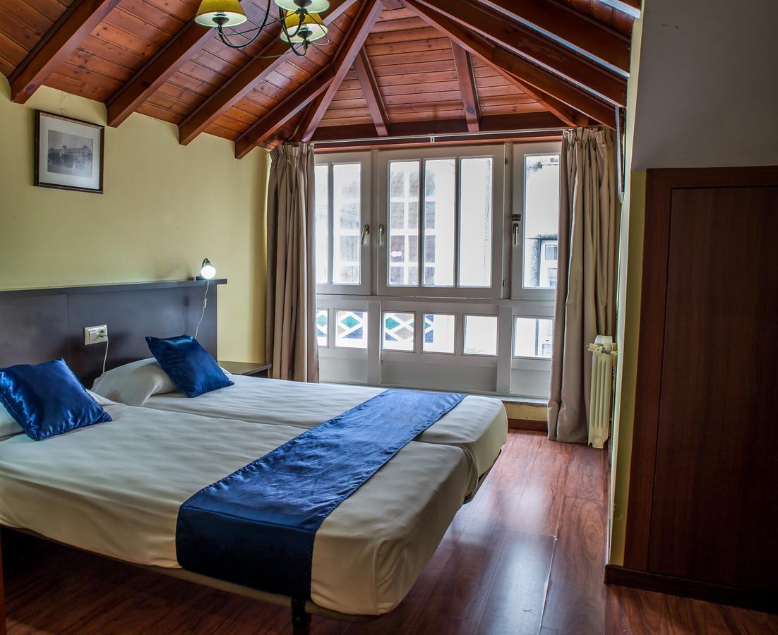 Hostal Hotil Coruna Centro La Coruña Eksteriør bilde